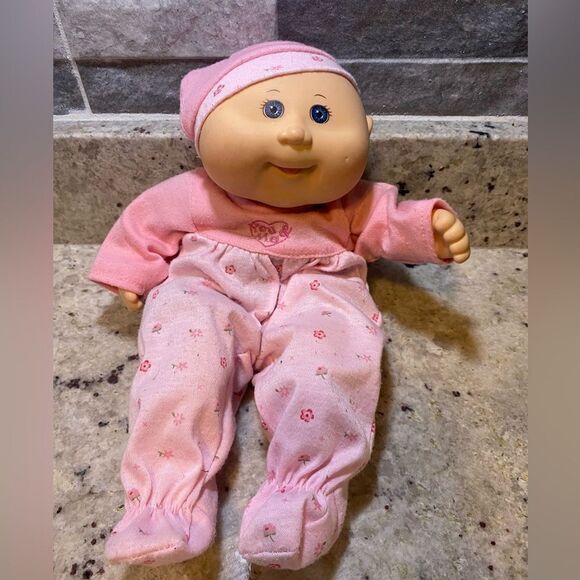 - 2009 cabbage, patch, kid, doll - Picture 1 of 6